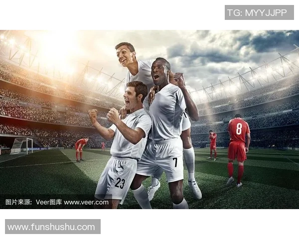 足球明星高清组合海报图展现足坛魅力与激情的视觉盛宴