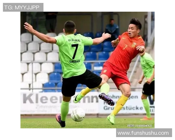 中国队足球赛事直播全程回顾与精彩瞬间分析